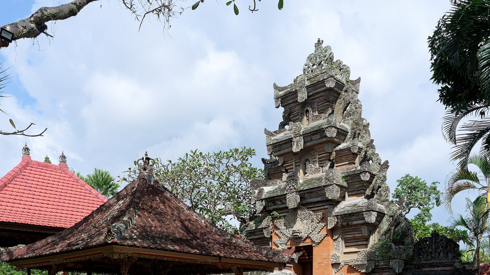 Ubud Palace courtyard, where the evening Legong show is held