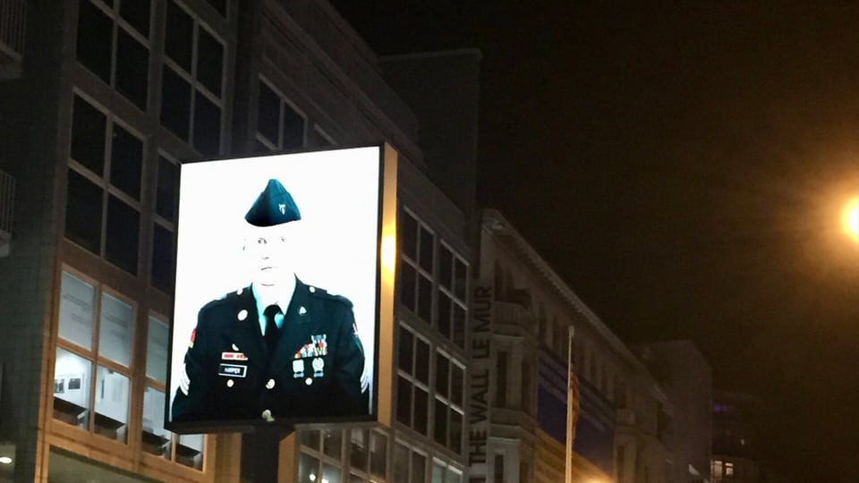 The reconstructed Checkpoint Charlie guardhouse on Friedrichstraße today
