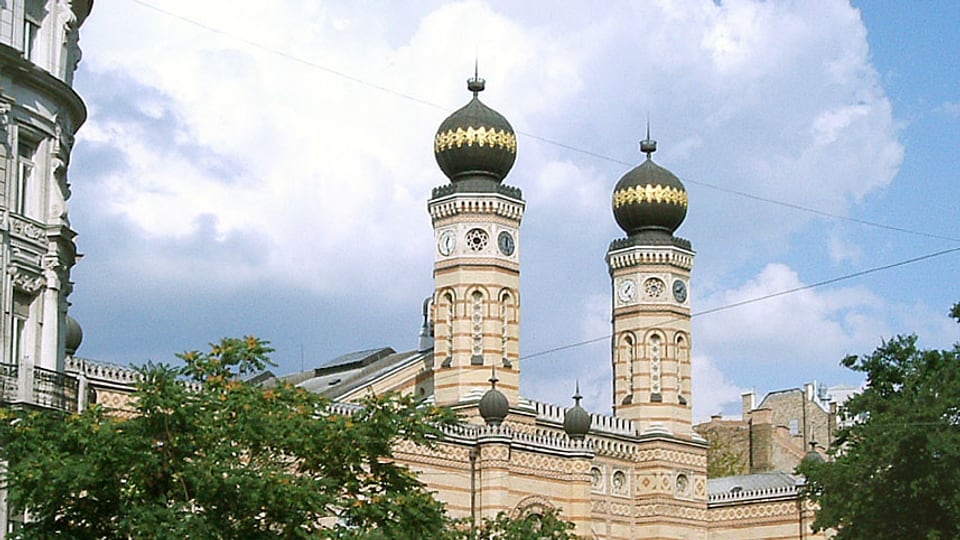 Dohány Street Synagogue, the largest synagogue in Europe
