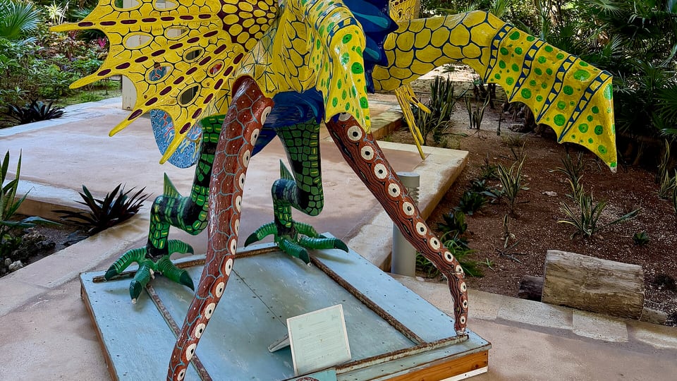 Sculpture and modern architecture at Museo Maya de Cancún