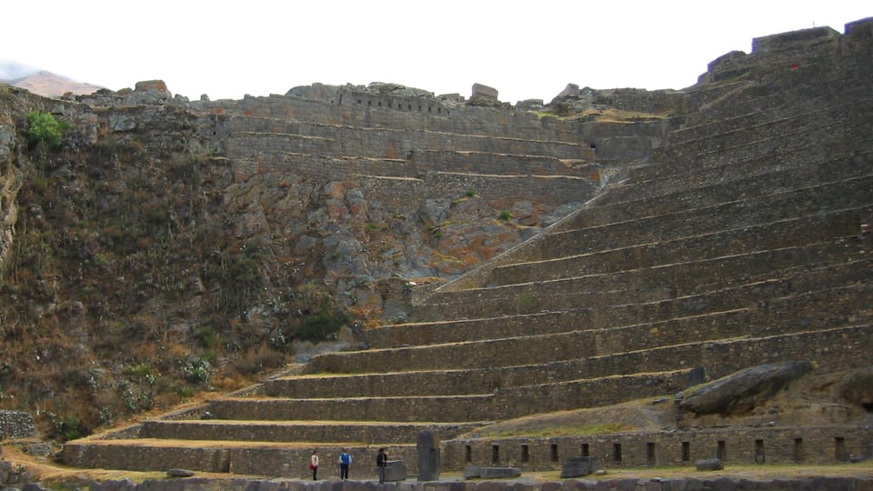Ollantaytambo's Inca terraces -- a still-inhabited town built on its original Inca grid