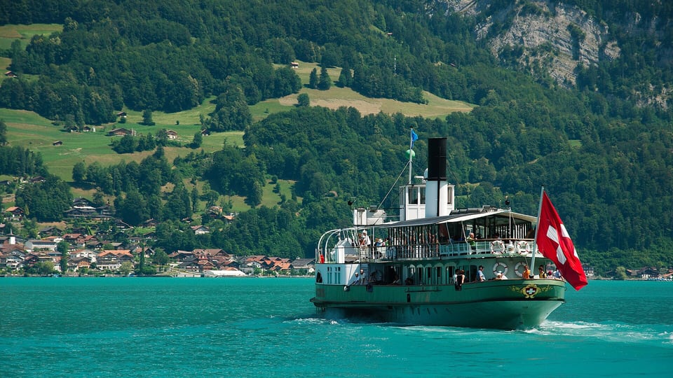 A paddle steamer on Lake Brienz's turquoise, glacially fed water