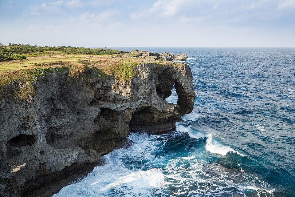 wybrzeże i wyspy Okinawy