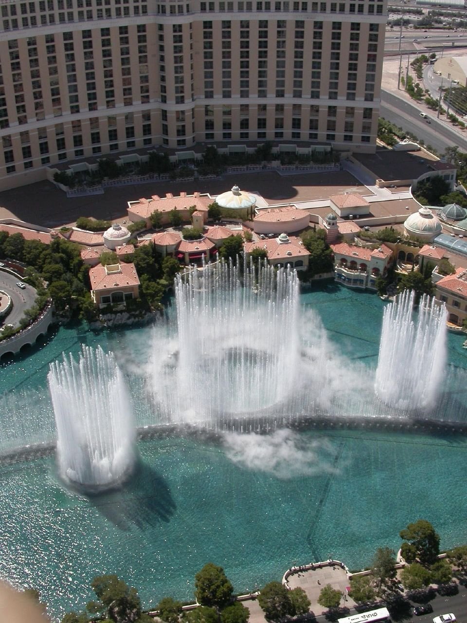 Fountains performing in the lake outside Bellagio
